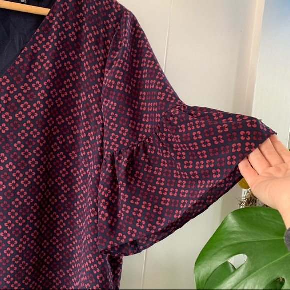 Madewell 100% Silk Painted Clover Dress Bell Sleeve Shift - Picture 6 of 14